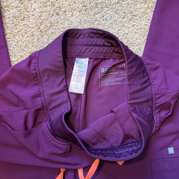 Figs Scrub Set - Picture 8 of 8